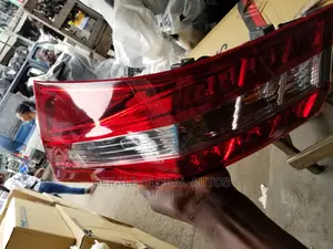 Rear Light Avalon 2017