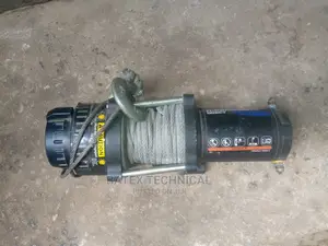 DC Motor Hoist