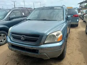 Honda Pilot 2004 Blue