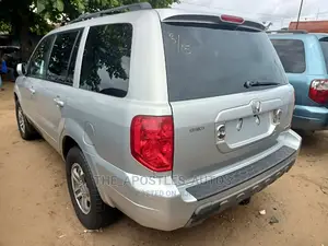 Honda Pilot EX 4x4 (3.5L 6cyl 5A) 2005 Silver