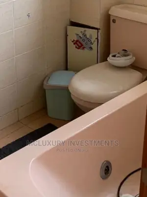 5bdrm Duplex in Lekki, Omole Phase 1 for sale