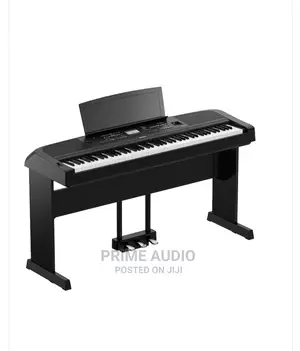 Yamaha DGX 670 Portable Grand Piano