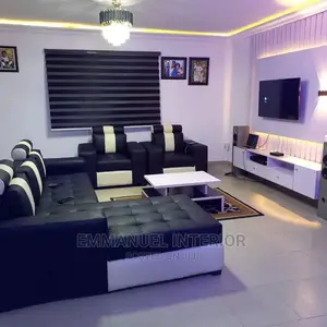 A Standard 8 Seater With Center Table
