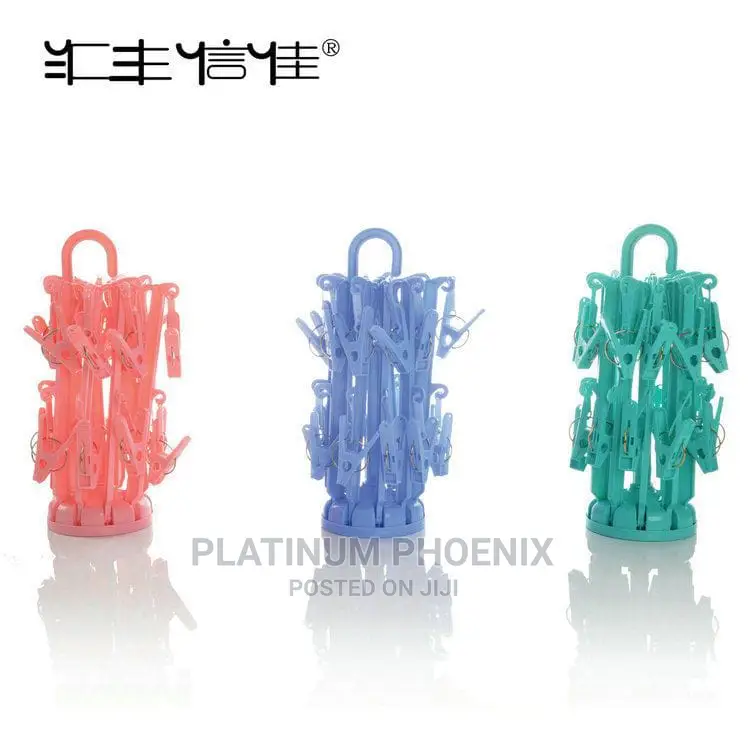 Foldable Hanger With Clip