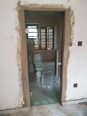Hinge Toilet Glass Door