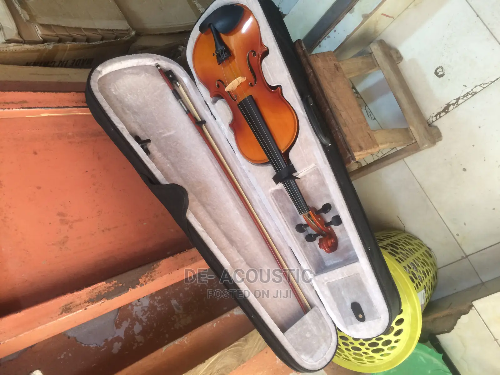 4/4 Full Size Violin Bow, and Extra Strings