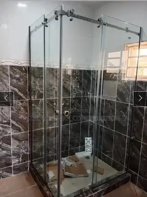 Double Swing Shower Cubicle Plan