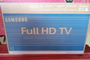 32 Inches Samsung Smart Tv,Full HD,2 HDMI