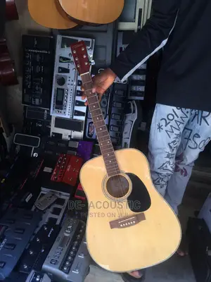 C Giant Acoustic Guitar