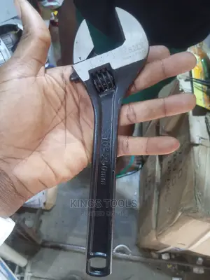 Ajustable Spanner 10"