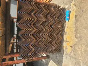 100x100x8mm Carbon Steel Angle Iron