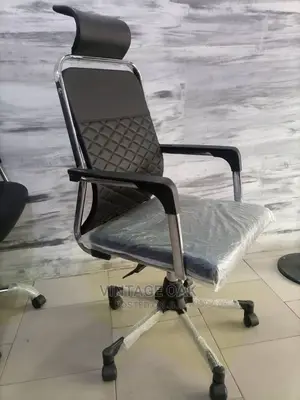 Office Swivel Chair With Headrest