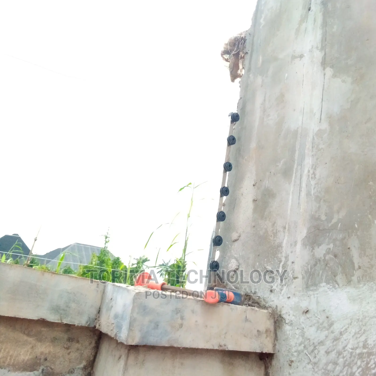 Electronic Perimeter Fence
