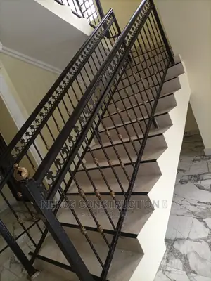 Design Wrought-Iron Rail