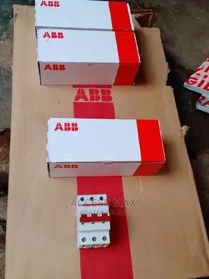 Original Abb D4 3 Phase Distribution Board