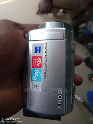 Sony Harddisk 80gb and External Memory Card Sd Camcorder