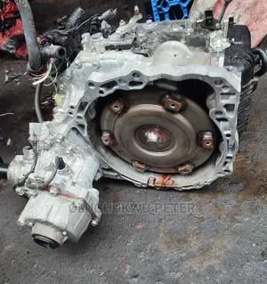 30 Pin Gear Box 4x4 for Toyota Highlander 2020 Call/Whatsapp