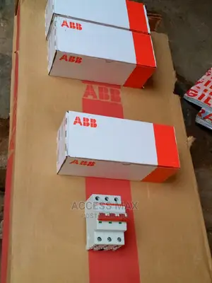 Original Abb D12 3 Phase Distribution Board