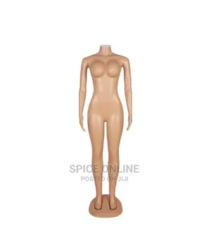Vvip: Headless Female Mannequin With Detachable Hand