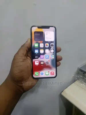 Apple iPhone 11 Pro Max 64 GB Gold