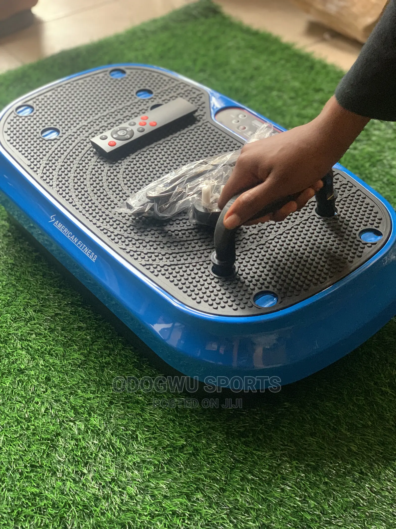 Foreign Platform Massager P584