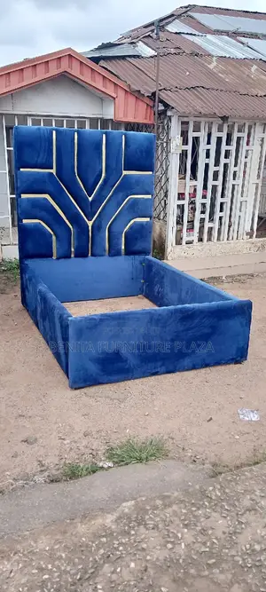 High Header Bedframe