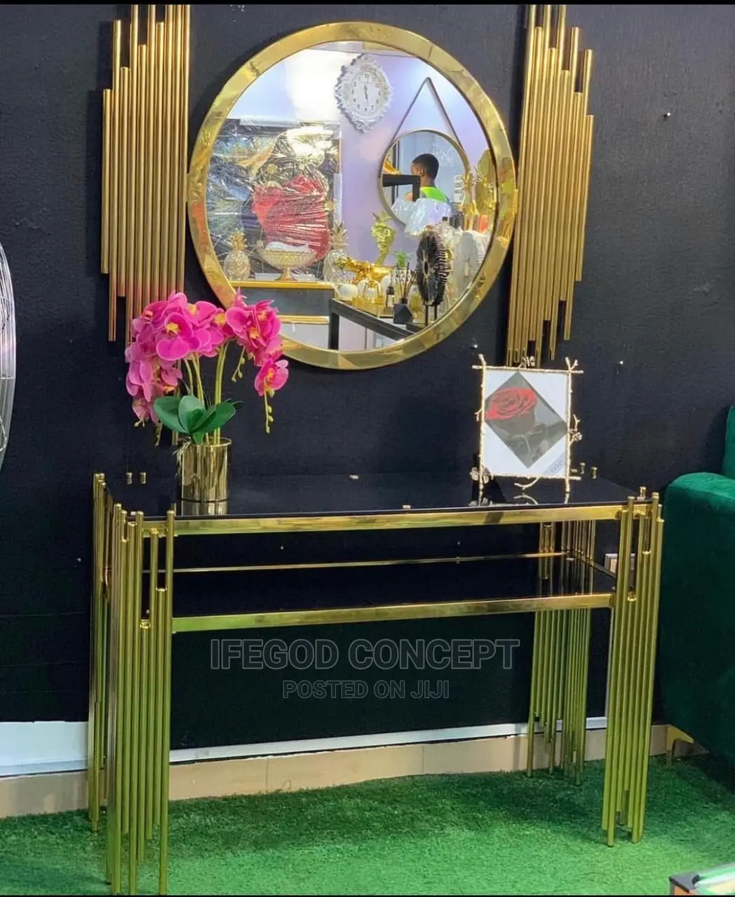 Console Mirror