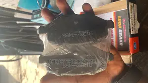 Ford Edge Explorer Back Brake Pad 2011 2012 2013 2014