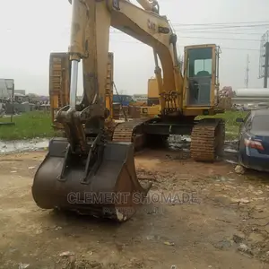Caterpillar Excavator 215