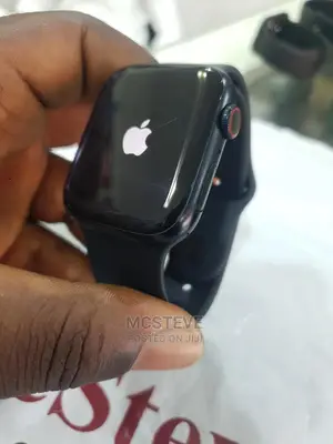 Apple Watch Series 7 45MM GPS/Cellular