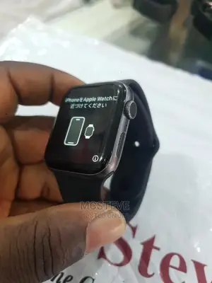 Apple Watch Series 5 44MM GPS