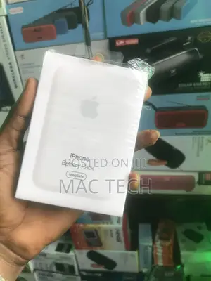 Magsafe Power Bank. Apple