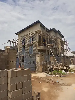 Cutting Wall