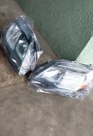 Mercedes-benz Glk Headlights Non Charger