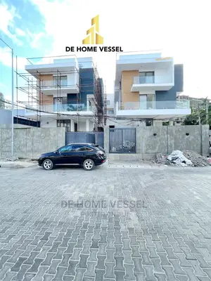 5bdrm Duplex in Old Ikoyi for Sale