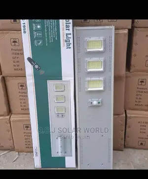 300watts Solar Street Light All in One