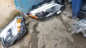 Mercedes-Benz GLK,C300,E350,CLA,GLC,ML35,GLE Headlights