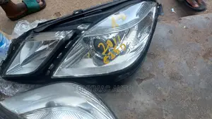 Mercedes-Benz E350 Headlights 2010,2011