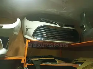 Complete Front Bumper Avalon 2018