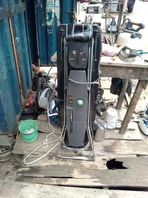 Industrial Ironing Table With Vacuum for Laundry