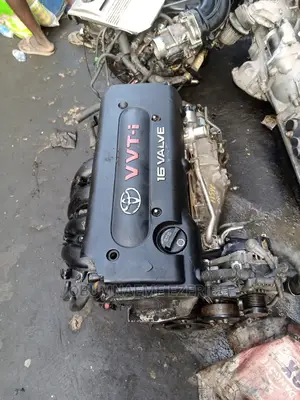 This Is a Japan Engine for Toyota Camry (2az)