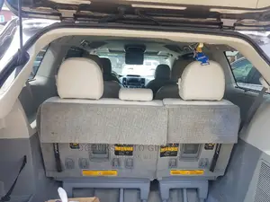 Toyota Sienna 2014 Gray