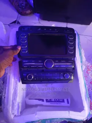 Car Radio Bentley 2013