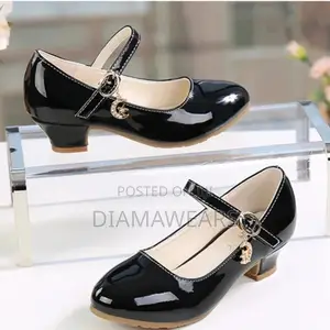 Black Heel Shoe