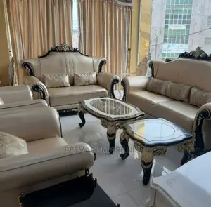 Original Executive Imported Set of Sofa