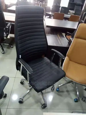 Executive Office Swivel Chair for Senior Management.