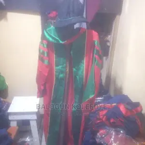 Rent / Sell Doctorate Prof./ Masters/ Diploma Pastor Gown