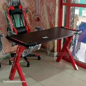 Game/Studio Table and Chair