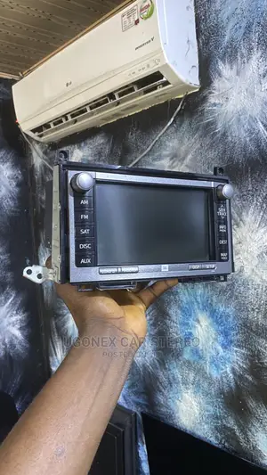 Toyota Venza Navigation Radio