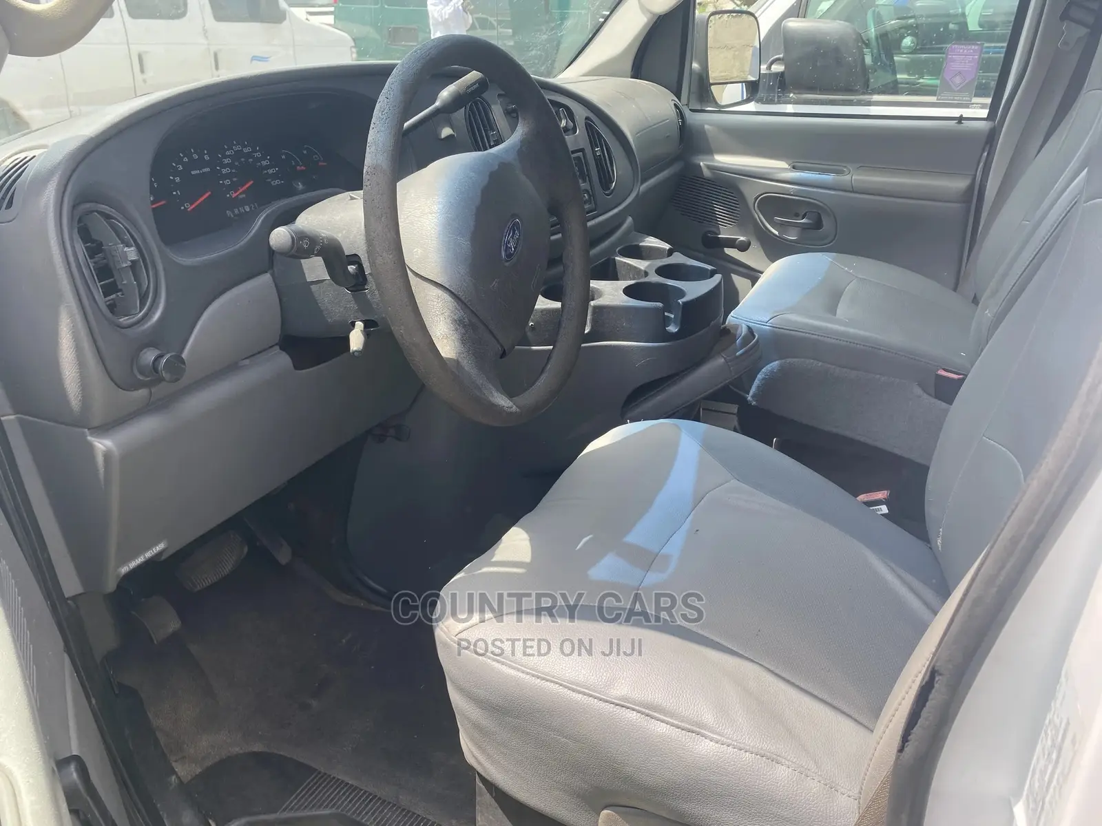 Ford E350 2007 White
